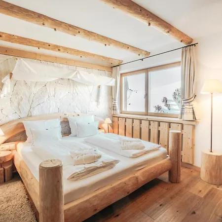 Piz Seteur Hotel 3*